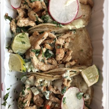 Latino Bites - Chicken tacos - Food Trucks Near Me - Jackson Heights, New York Latino Bites - Chicken tacos - Food Trucks Near Me - Jackson Heights, New York