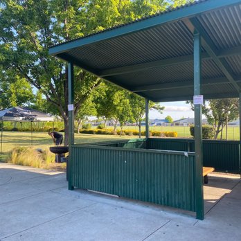 Blue Goose Park - Parks Near Me - Brentwood, California