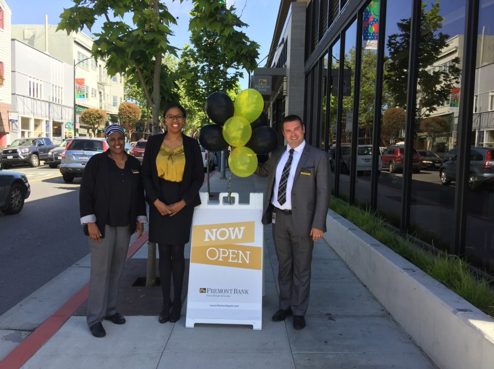 FREMONT BANK Updated September 2024 6300 College Ave, Berkeley