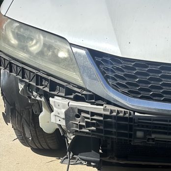 Reyes Body Shop - Damaged right fender liner - Body Shops Near Me - Pomona, California Reyes Body Shop - Damaged right fender liner - Body Shops Near Me - Pomona, California