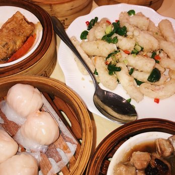 MingHin Cuisine - Minghin Shrimp Dumpling & Salt and Pepper Squid - Dim Sum Near Me - Rolling Meadows, Illinois MingHin Cuisine - Minghin Shrimp Dumpling & Salt and Pepper Squid - Dim Sum Near Me - Rolling Meadows, Illinois