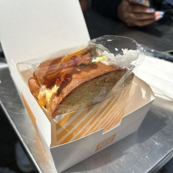 Egg Tuck - BACON & CHEESE - Breakfast & Brunch Near Me - Los Angeles, California