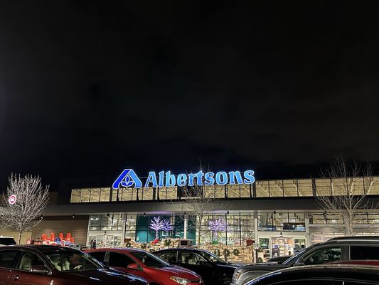 Albertsons by null