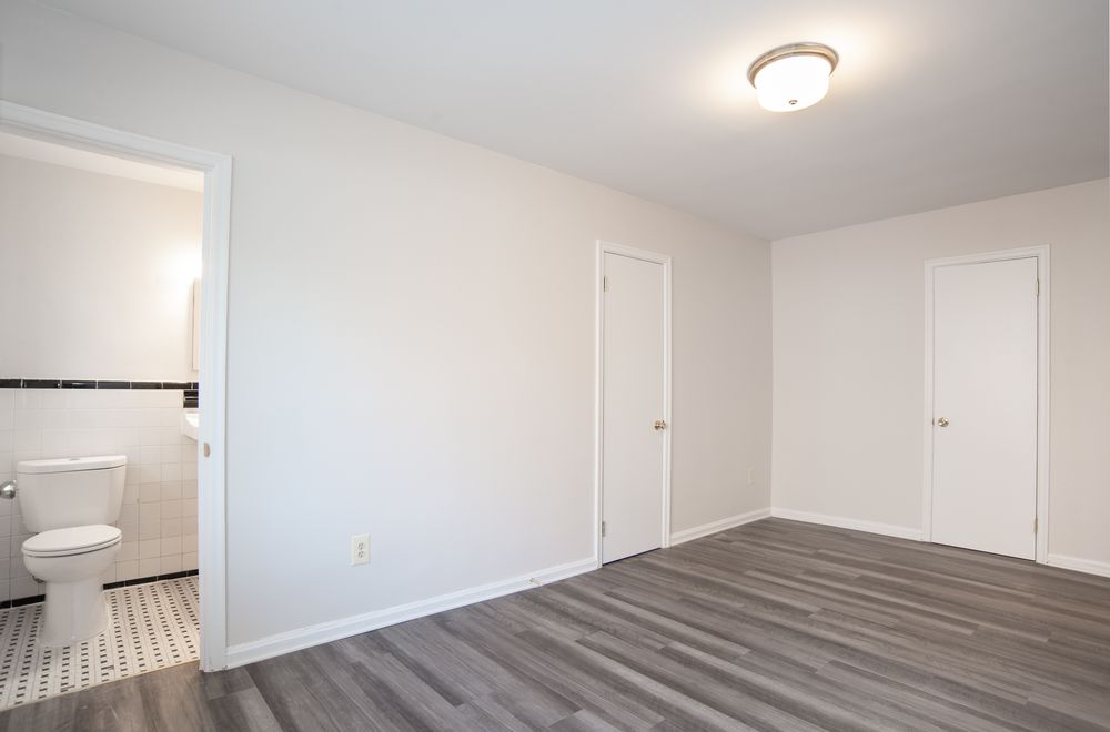 CHILLUM TERRACE 621 Sheridan St, Hyattsville, Maryland Apartments