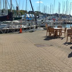 Hampton Yacht Club