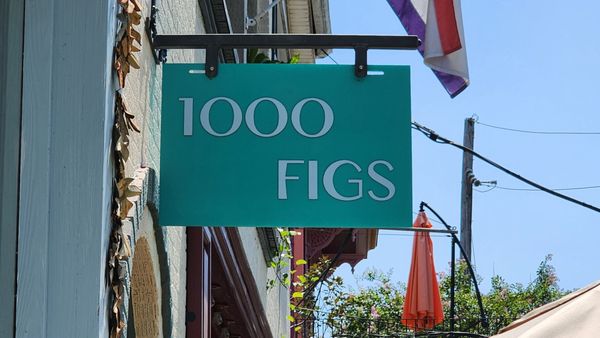 1000 Figs by null