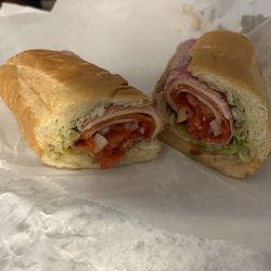 Plus Mart - Deluxe Italian Sub