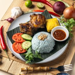 Sunda Kitchen - Nasi Biru Ayam Bakar