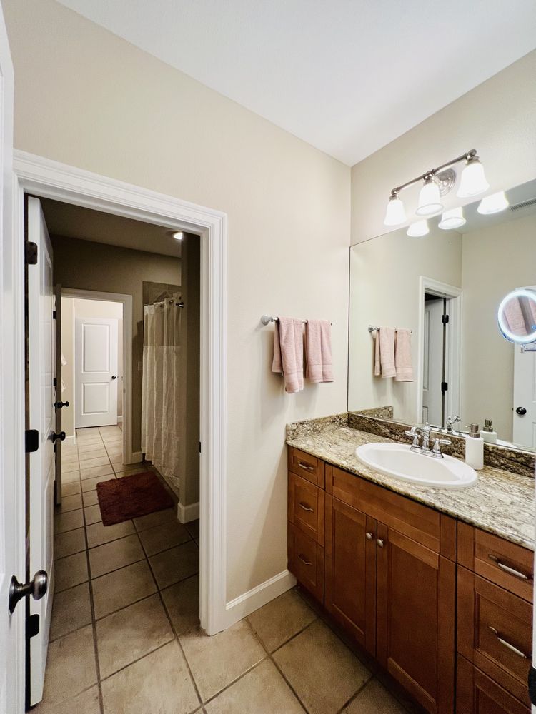 Harmony Haus | Women's Austin Sober Living - child therapist in Austin, TX