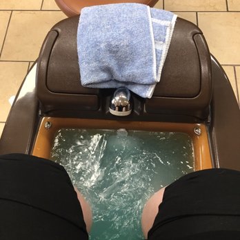 Lovely Nails - Nail Salons Near Me - Indianapolis, Indiana