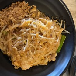 Thai Jasmine - Chicken Pad Thai