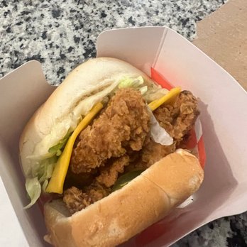 Hancock - Traditional chicken sandwich - Chicken Shop Near Me - Grand Rapids, Michigan Hancock - Traditional chicken sandwich - Chicken Shop Near Me - Grand Rapids, Michigan