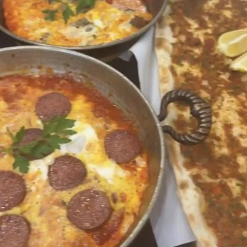 Botani Breakfast & Pizzeria - Pizza Near Me - El Cajon, California