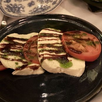 Papillon Bistro & Bar - Caprese salad - French Near Me - New York, New York Papillon Bistro & Bar - Caprese salad - French Near Me - New York, New York