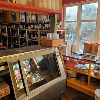 Vita's Wildly Delicious - the inside of a wine shop - Cafes Near Me - Lopez Island, Washington Vita's Wildly Delicious - the inside of a wine shop - Cafes Near Me - Lopez Island, Washington