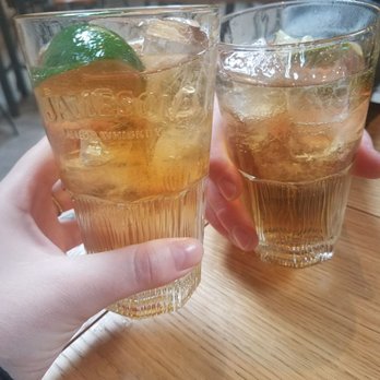 Jameson Distillery Bow St - Jameson with ginger ale and lime. - Museums Near Me - Dublin, D Jameson Distillery Bow St - Jameson with ginger ale and lime. - Museums Near Me - Dublin, D