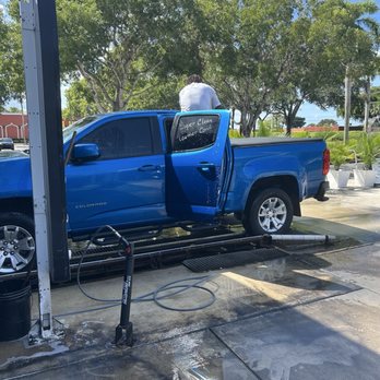 Lenny's Car Wash - Car Wash Near Me - Delray Beach, Florida Lenny's Car Wash - Car Wash Near Me - Delray Beach, Florida