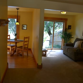 Rogue River Lodge At Snag Patch - All of our rooms are nice - Hotels Near Me - Gold Beach, Oregon Rogue River Lodge At Snag Patch - All of our rooms are nice - Hotels Near Me - Gold Beach, Oregon
