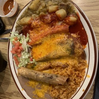 Andele Restaurant - Number 3 with beef flauta, chile relleno, cheese enchilada, and chile verde. - Mexican Near Me - Mesilla, New Mexico