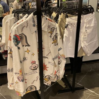 Zara - Shirt - Men's Clothing Near Me - Chicago, Illinois Zara - Shirt - Men's Clothing Near Me - Chicago, Illinois