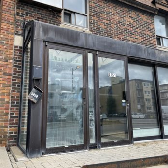 Phnom Penh - Front door - misleadingly looks as though it's closed or closed down. - Vietnamese Near Me - Montreal, Quebec Phnom Penh - Front door - misleadingly looks as though it's closed or closed down. - Vietnamese Near Me - Montreal, Quebec