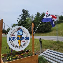 The Ice-Burgh - Road sign