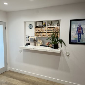 Valley Dental Group - General Dentistry Near Me - Reseda, California