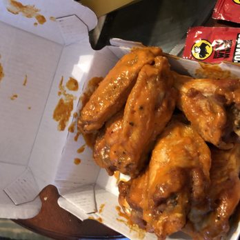 Buffalo Wild Wings - Chicken Wings Near Me - North Babylon, New York