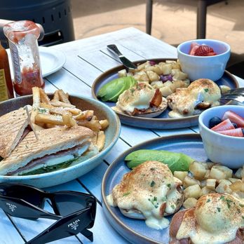 Piazza 1909 - Eggs Benedict and Speck Panini - Italian Near Me - San Diego, California Piazza 1909 - Eggs Benedict and Speck Panini - Italian Near Me - San Diego, California