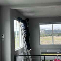 #1 Crystal Clear Window Cleaning
