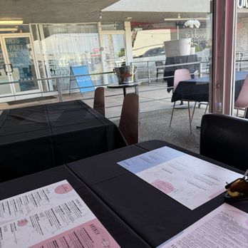 Tres Muchachos - Breakfast & Brunch Near Me - Costa Mesa, California