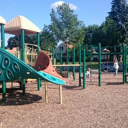 Randolph Heights Elementary School - Playground