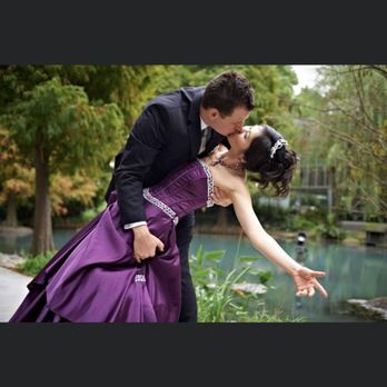 First Step Ballroom Dance Classes - Dance Studios Near Me - Paso Robles, California First Step Ballroom Dance Classes - Dance Studios Near Me - Paso Robles, California
