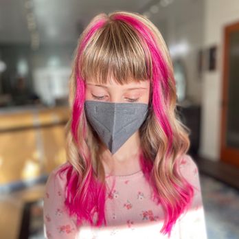 Ella & Oz Salon - Sweet pink done by Xania! - Hair Salons Near Me - Seattle, Washington Ella & Oz Salon - Sweet pink done by Xania! - Hair Salons Near Me - Seattle, Washington