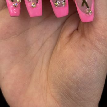 J&K Nails - He wouldn't let me pick the size of the crystals too - Nail Salons Near Me - Wenatchee, Washington