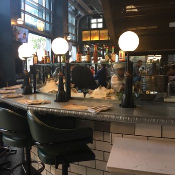 Saltine - Raw bar area - Seafood Near Me - Norfolk, Virginia