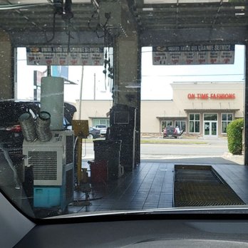 Jiffy Lube - No greeter? - Oil Change Stations Near Me - Savannah, Georgia Jiffy Lube - No greeter? - Oil Change Stations Near Me - Savannah, Georgia