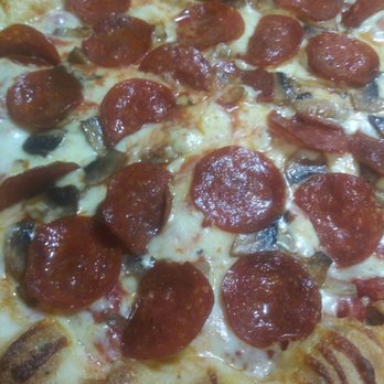 Greek's Pizzeria - Pizza Near Me - Indianapolis, Indiana