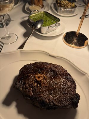 Delmonico's by null