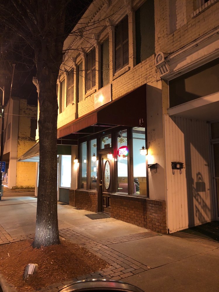 CHINA HOUSE Updated October 2024 205 N Main St, South