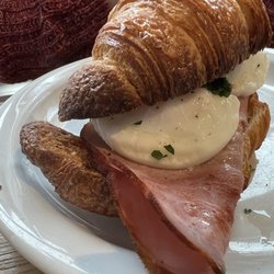 Brio Breadworks - Ham and egg breakfast sandwich