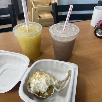 Crumbs & Coffee - Passion fruit juice, chocolate milk, key lime desert - Breakfast & Brunch Near Me - Minneapolis, Minnesota