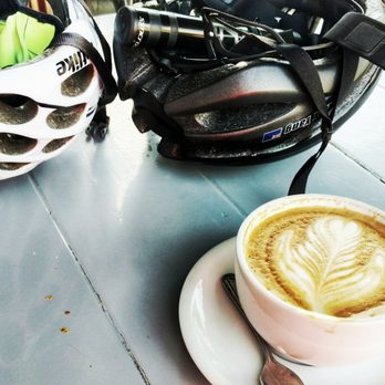 Caffe Luxxe - Coffee & Tea Near Me - Santa Monica, California