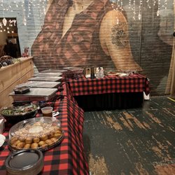 Stumpy's Hatchet House - Have your event catered