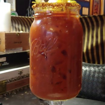 Maxine's On Shine - New American Near Me - Orlando, Florida