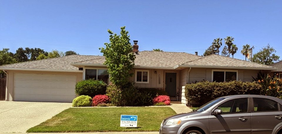 Slide of Noah's Roofing