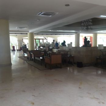 Secrets Capri Riviera Cancún - Entrance lobby, lounging areas. - Hotels Near Me - Playa del Carmen, ROO