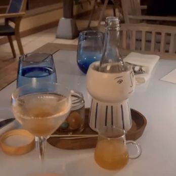 Hau Tree - Momoa martini (enough for 2 drinks) and a cute presentation - Seafood Near Me - Honolulu, Hawaii Hau Tree - Momoa martini (enough for 2 drinks) and a cute presentation - Seafood Near Me - Honolulu, Hawaii