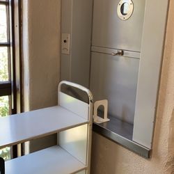 Sacramento Public Library - McKinley - Dumbwaiter for books