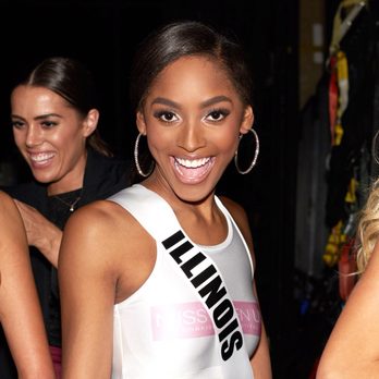 EyeMethod - Miss Teen Illinois rocking LashTechPro extensions at the beauty pageant! - Eyelash Service Near Me - Chicago, Illinois EyeMethod - Miss Teen Illinois rocking LashTechPro extensions at the beauty pageant! - Eyelash Service Near Me - Chicago, Illinois
